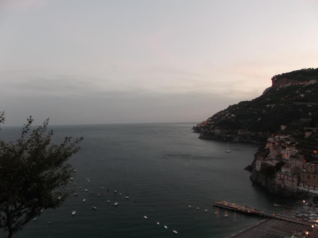 Casa Vacanze Nonno Aldo Минори Экстерьер фото